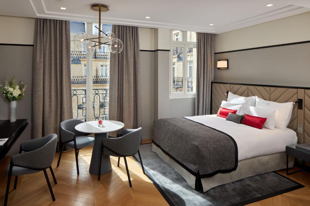 Apartahotel Fraser Suites Le Claridge Champs-Elysées