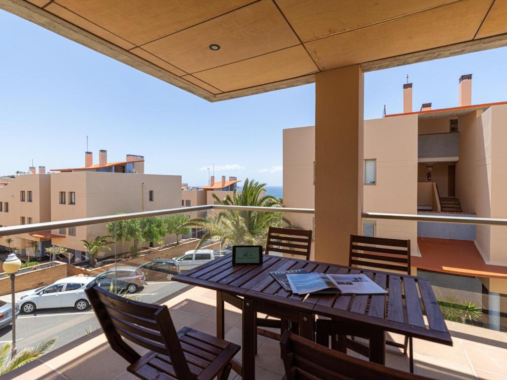 Apartamento Apartamento con terraza y piscina a 500m Playa de Esquinzo