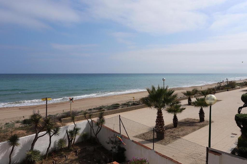 Apartamento At045 platja creixell