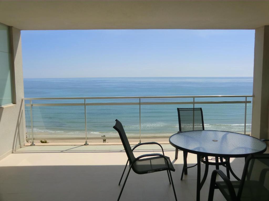 Apartamentos EDESSA - Mondrian frontal al mar