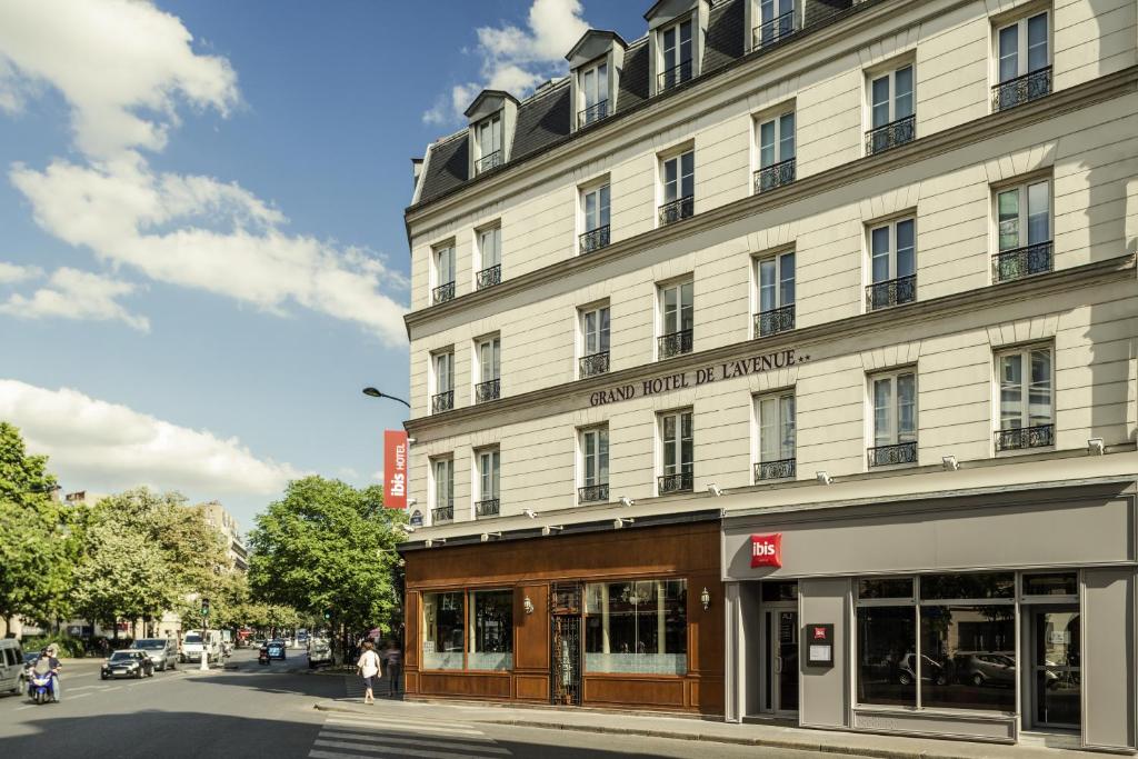 Hotel ibis Paris Avenue de la Republique