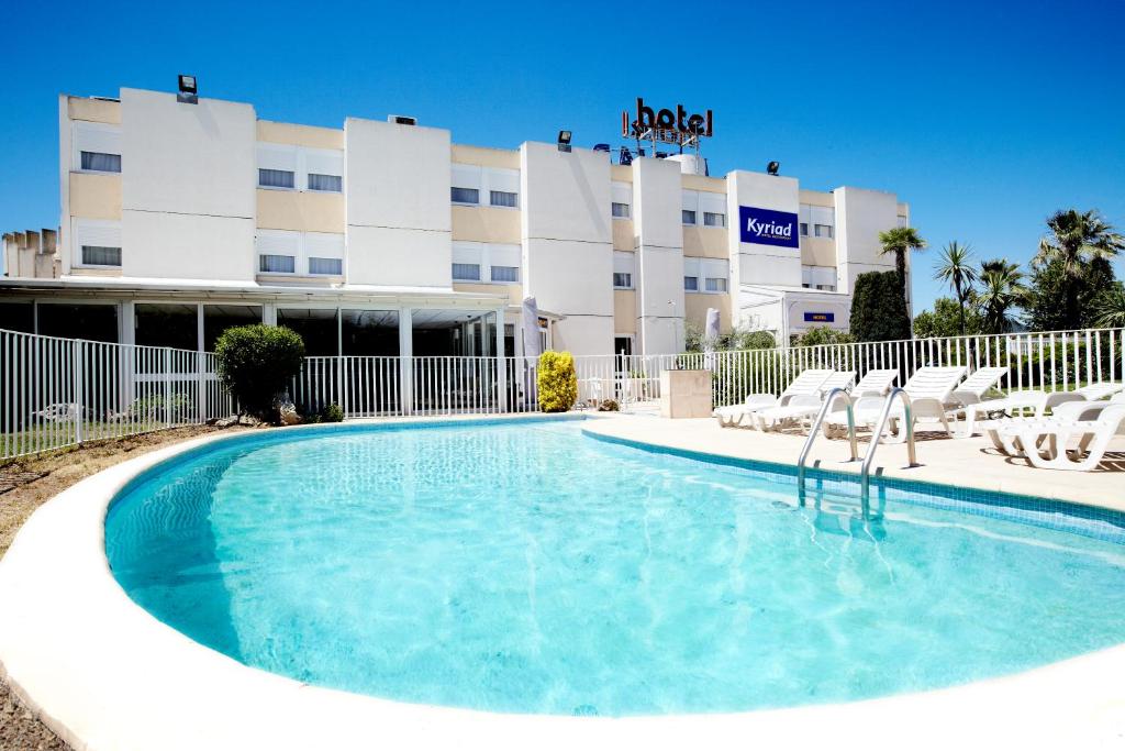 Hotel Kyriad Toulon Est Hyeres La Garde