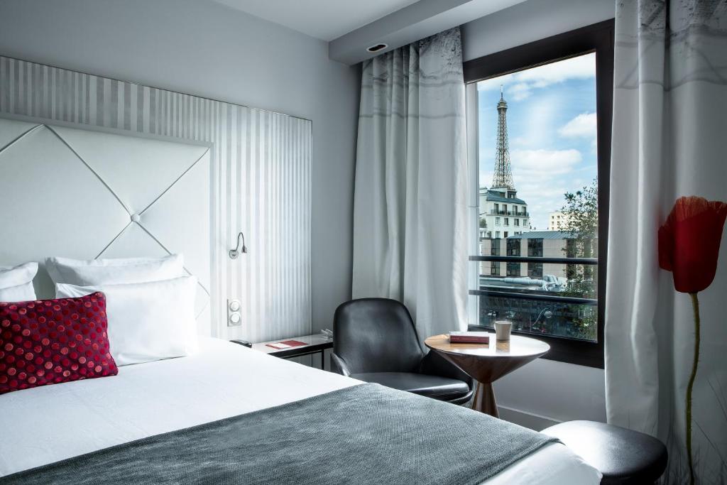 Hotel Le Parisis - Paris Tour Eiffel