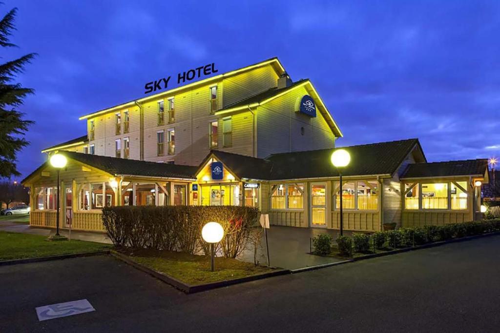 Hotel Sky Hotel Goussainville Charles de Gaulle - ex Comfort Hotel-
