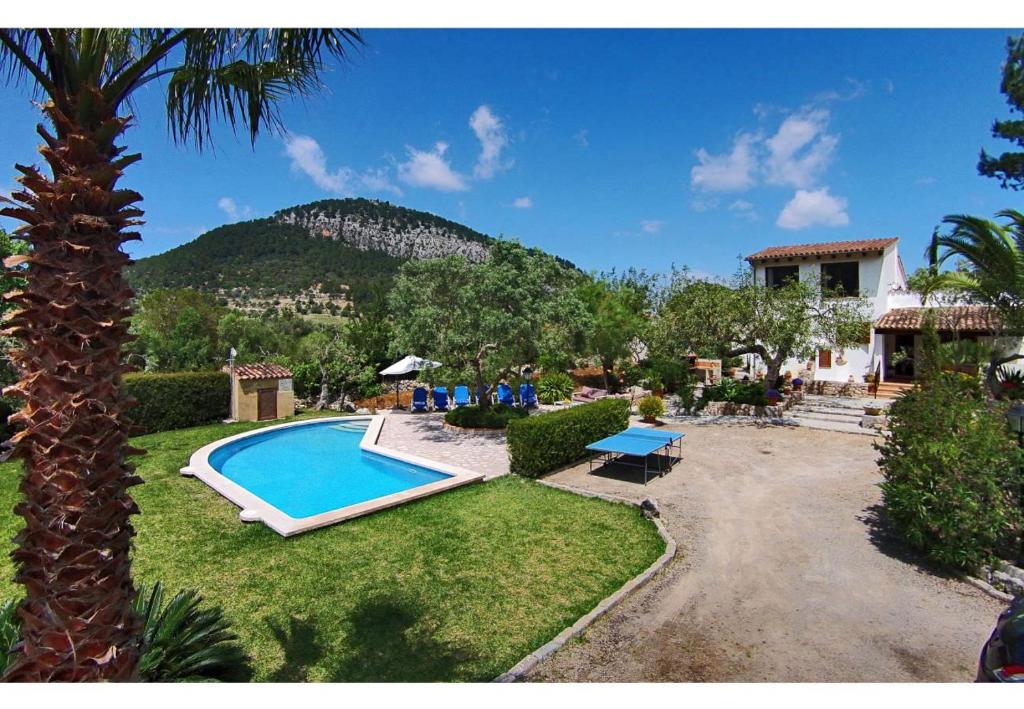 Villa Villa Poppy with private heated pool
