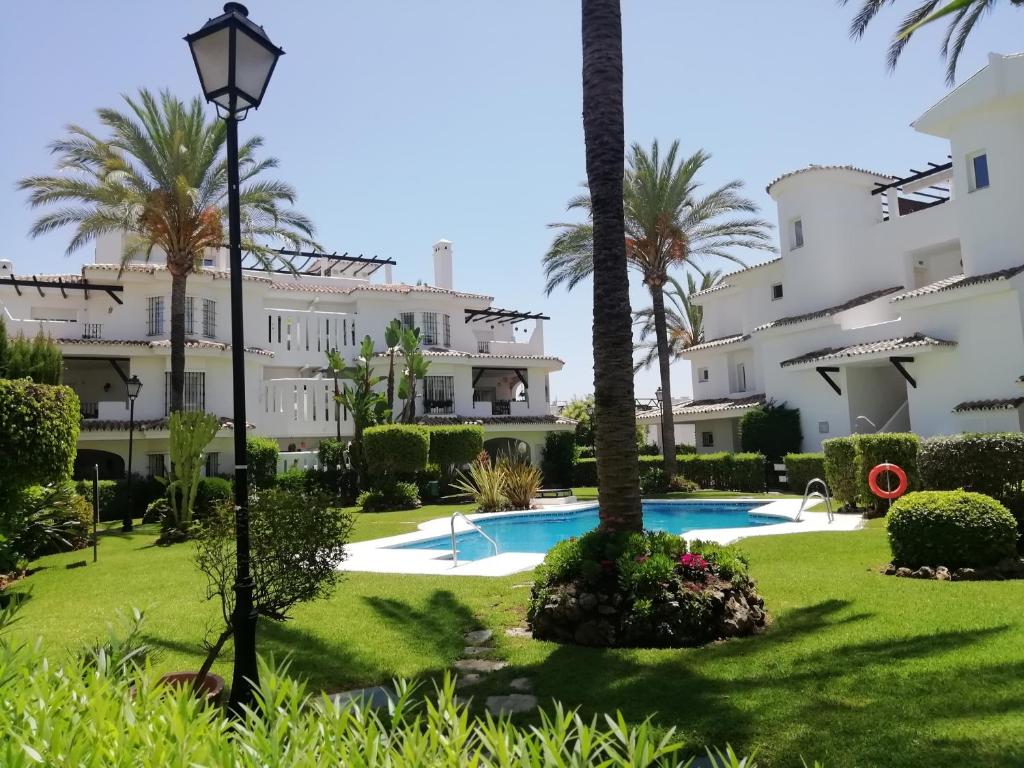 Apartamento Piso en Los Naranjos de Marbella