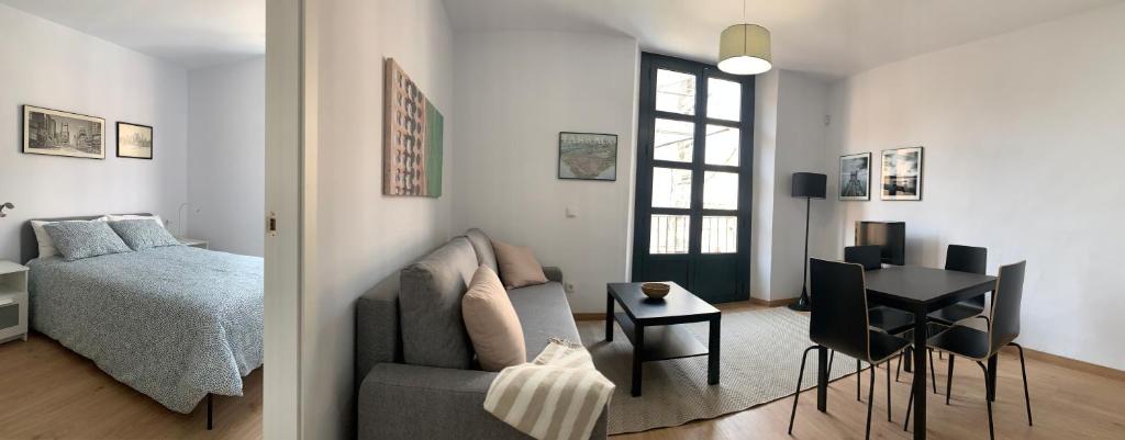 Apartamentos Tarragona Apartments