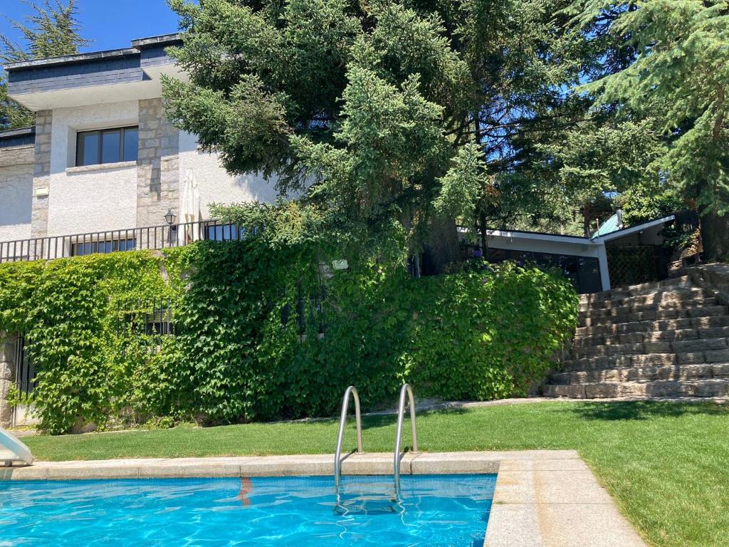 Casa o chalet Gran chalet con piscina en Navacerrada