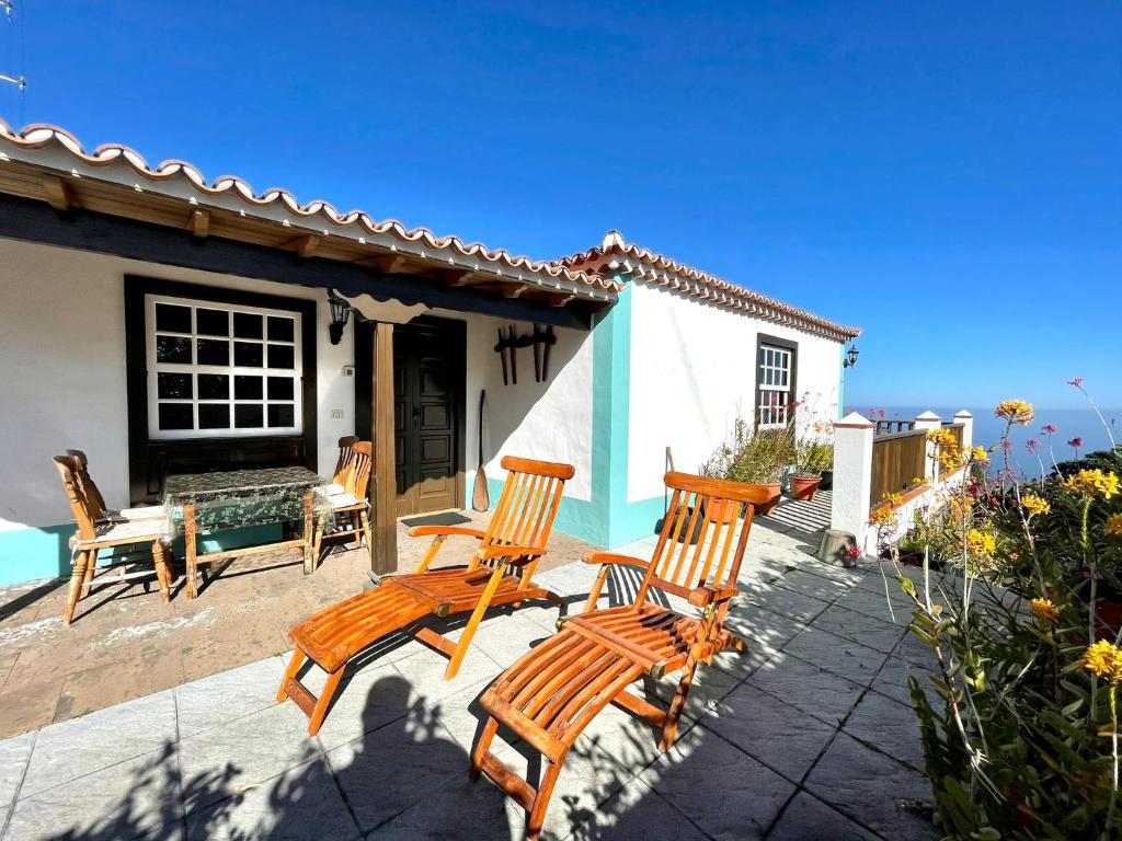 Casa rural Casa rural con vistas al mar, WiFi y terraza en La Palma
