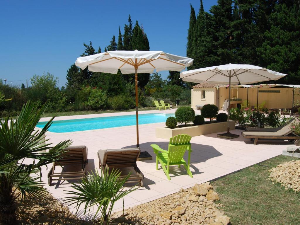 Villa Luxurious Villa with Swimming Pool in Provence