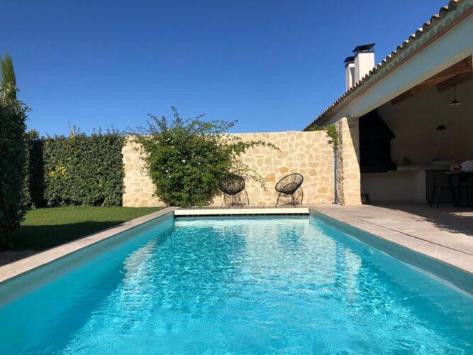 Villa Modern Villa in Malaucene France With Private Swimming Pool