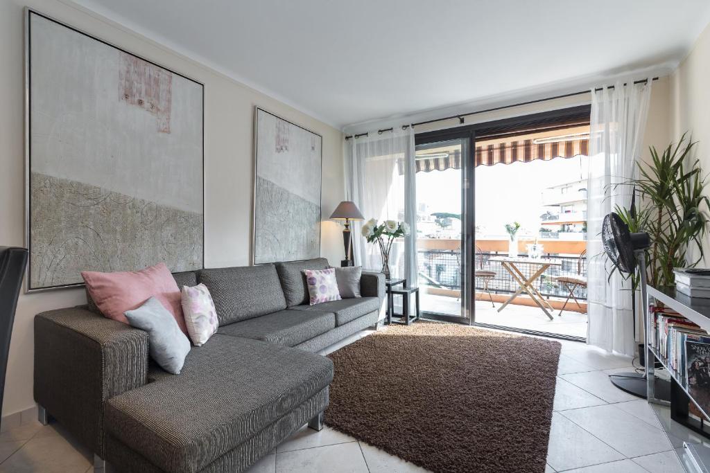 Apartamento Modern 3 bedroom, 3 bathroom accommodation near Cannes Old Town walking distance to Palais 330