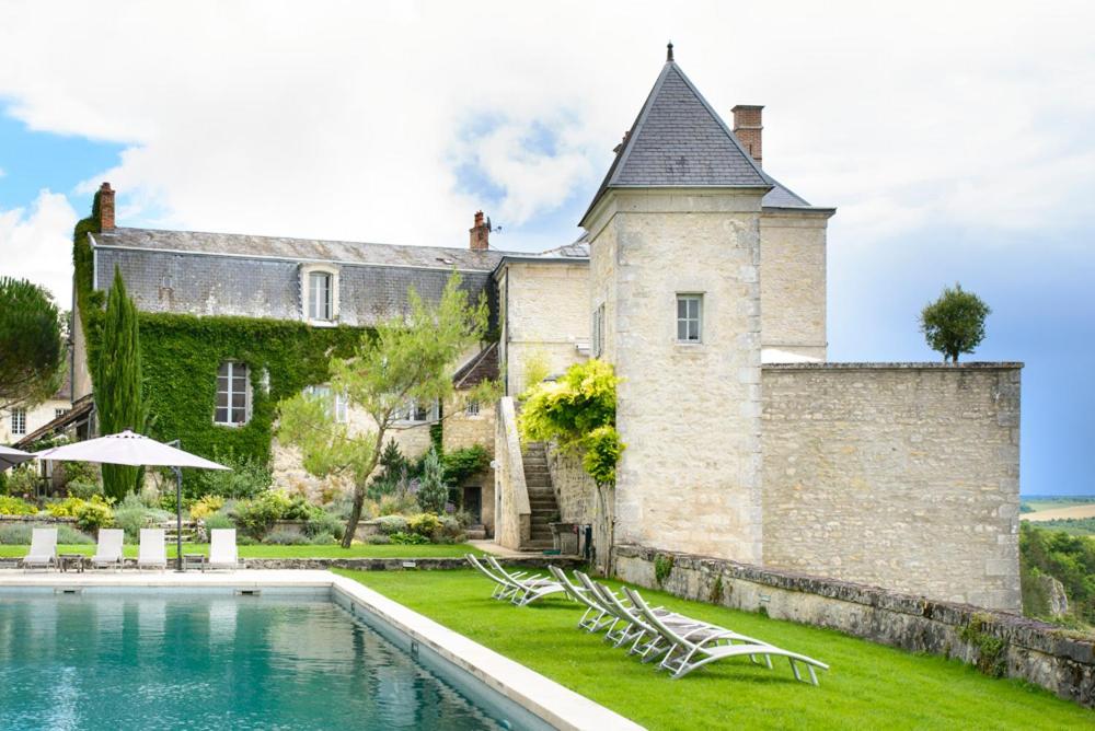 Casa o chalet Mailly-le-Chateau Chateau Sleeps 33 Pool Air Con