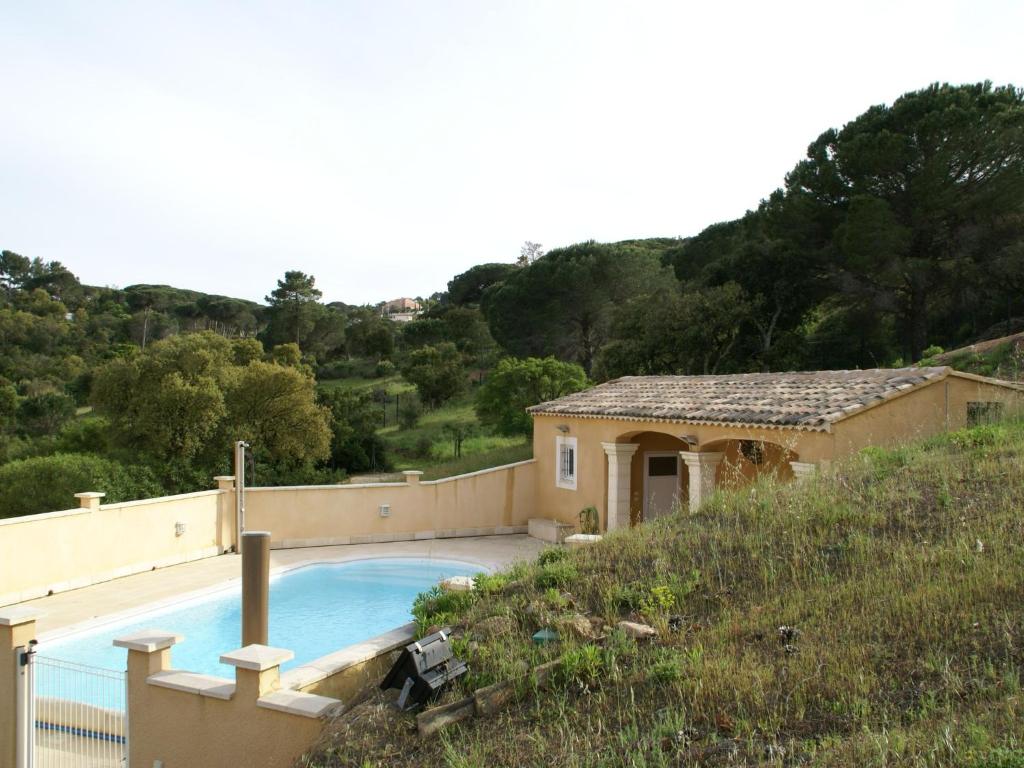 Casa o chalet Soothing Holiday Home in Sainte-Maxime with Swimming Pool