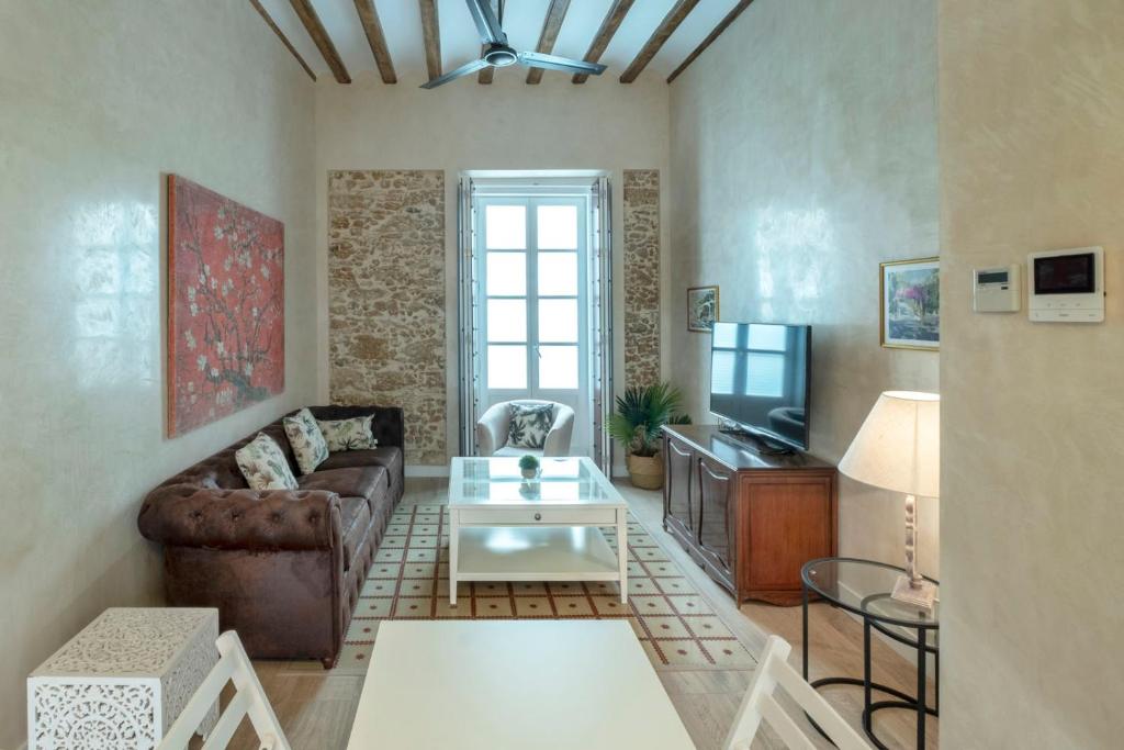 Apartahotel Gadir Suites - Cádiz