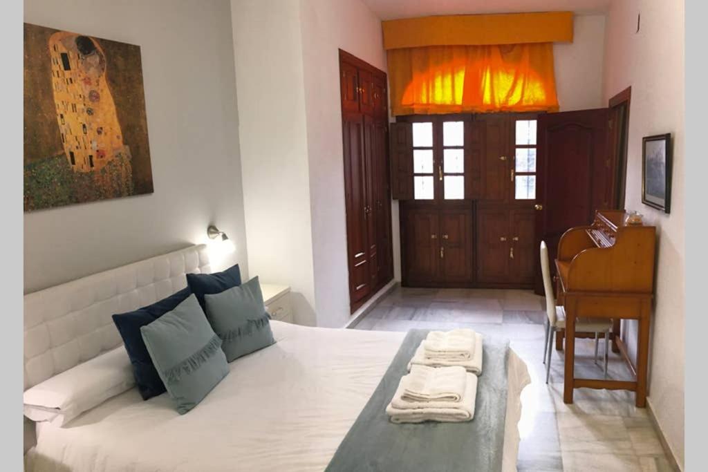 Apartamento 1 Minute from Cathedral. Feel the heart of Seville