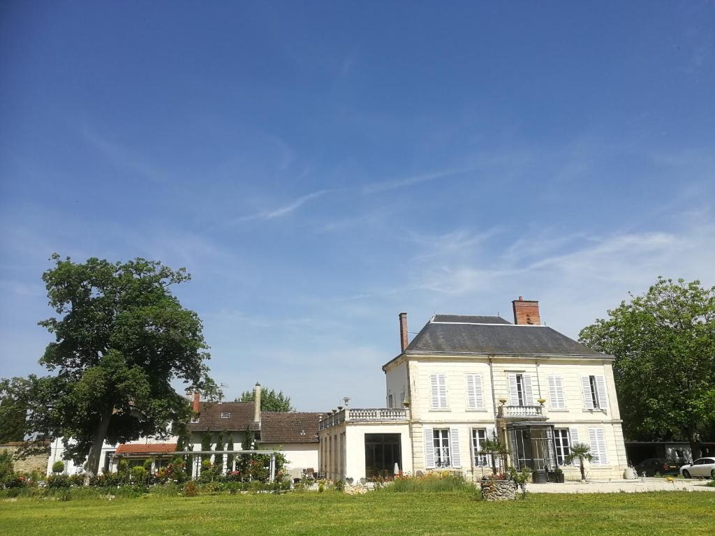 Hostal o pensión Château de Courmelois Champagne Guest House