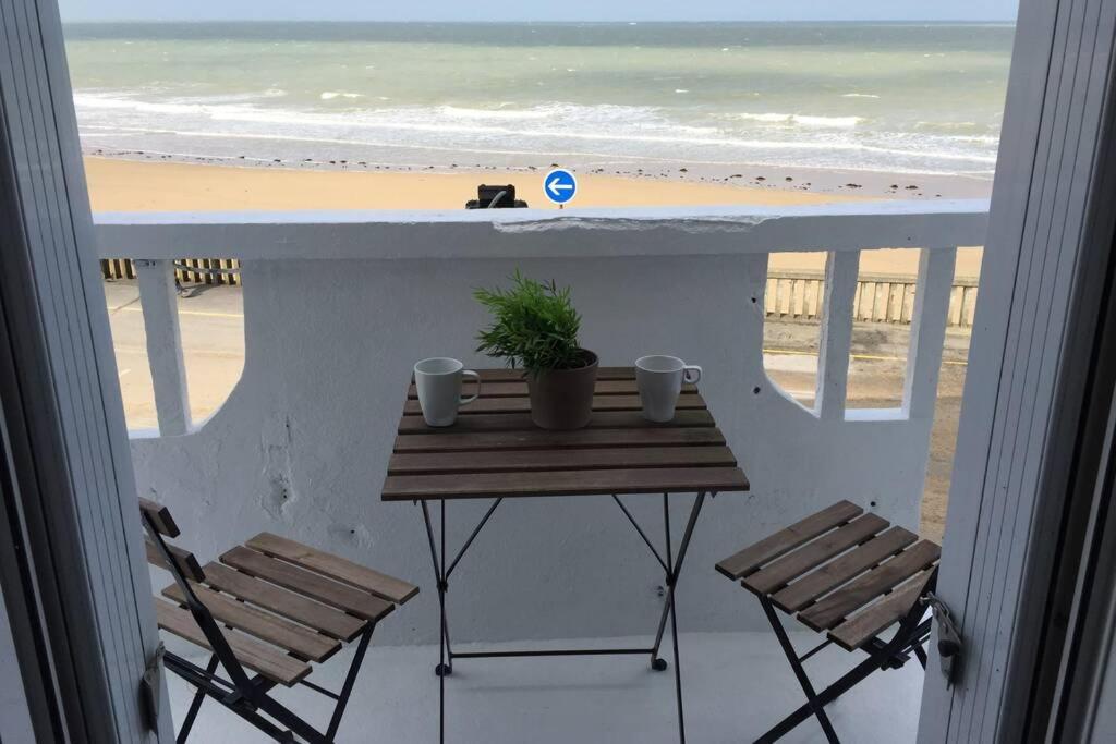 Apartamento Appartement front mer proche omaha & utah beach - 1