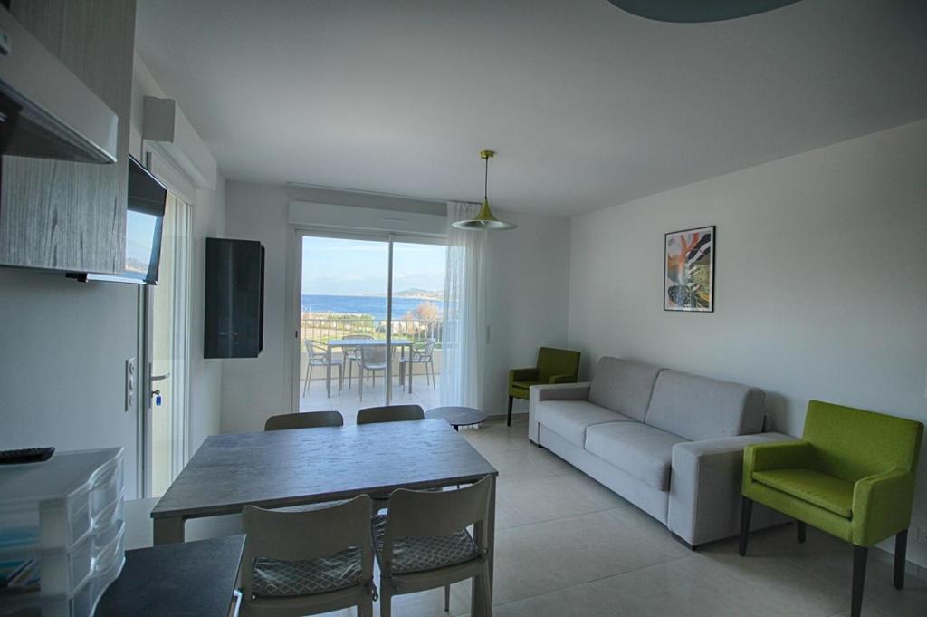 Apartamento Marine de Sant'Ambroggio - Appartement moderne vue mer - F2 A MARINA 7