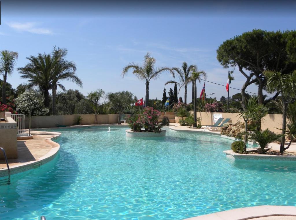 Camping resort Mobile Home in Frejus, South of France
