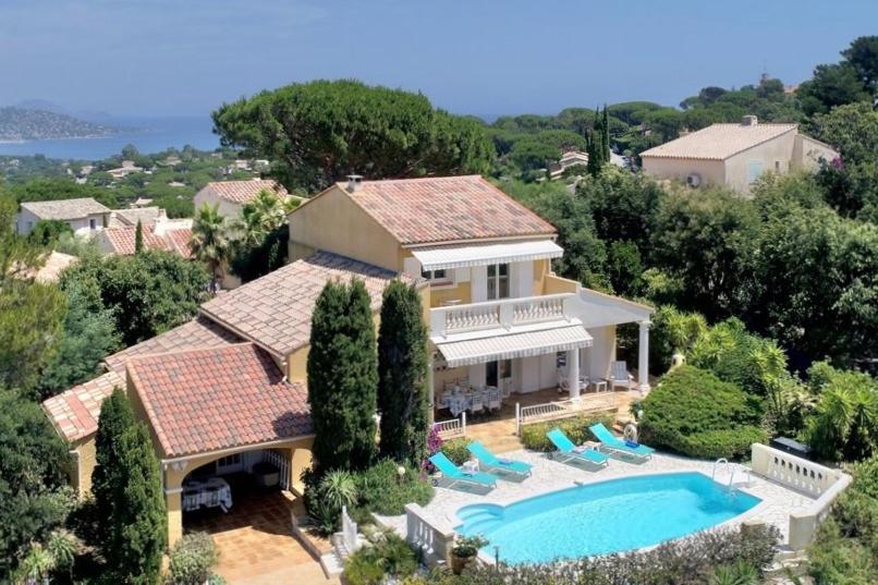 Villa Villa Sainte Maxime golf de st Tropez avec piscine