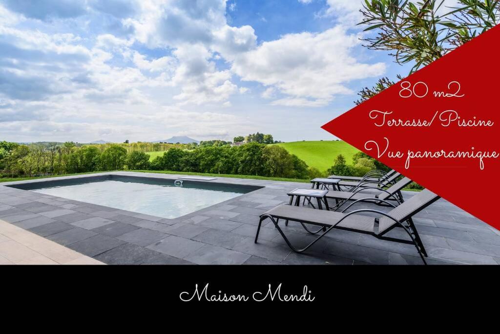 Casa o chalet Maison Mendi contemporaine avec piscine et vue panoramique ; Espelette-Cambo
