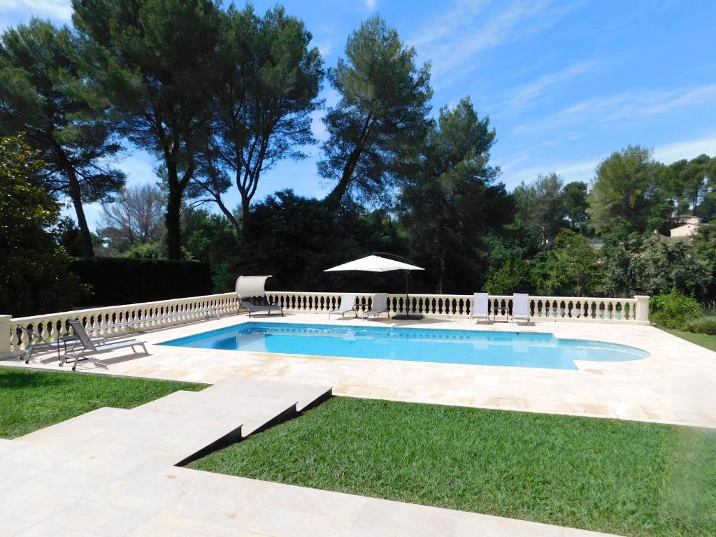 Villa Belle villa provençale Parc Saint Martin, piscine, tennis