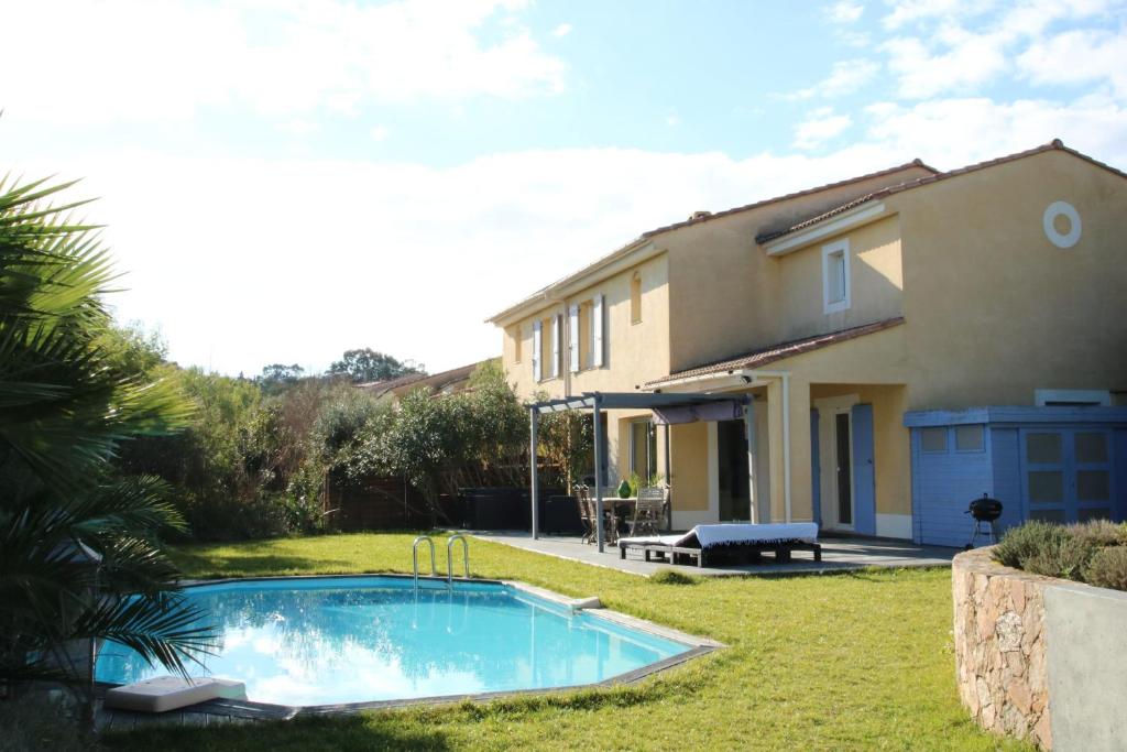 Villa Olam Properties 3 bedrooms villa pool jacuzzi & garden 10 min from the center of Cannes