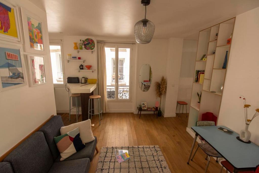 Apartamento MAGNIFICENT apartment near BUTTES-CHAUMONT Paris