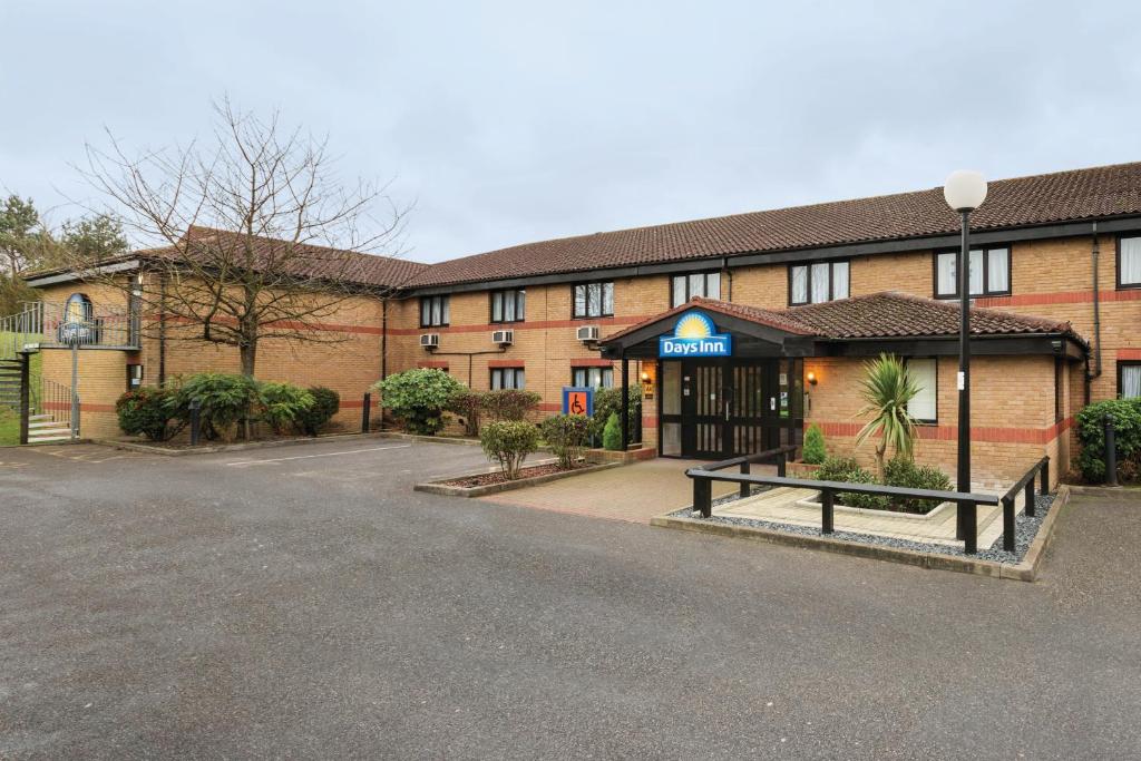 Hotel Days Inn London Stansted Airport