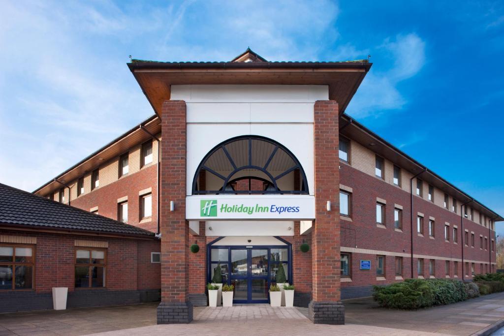 Hotel Holiday Inn Express Warwick - Stratford-upon-Avon, an IHG Hotel