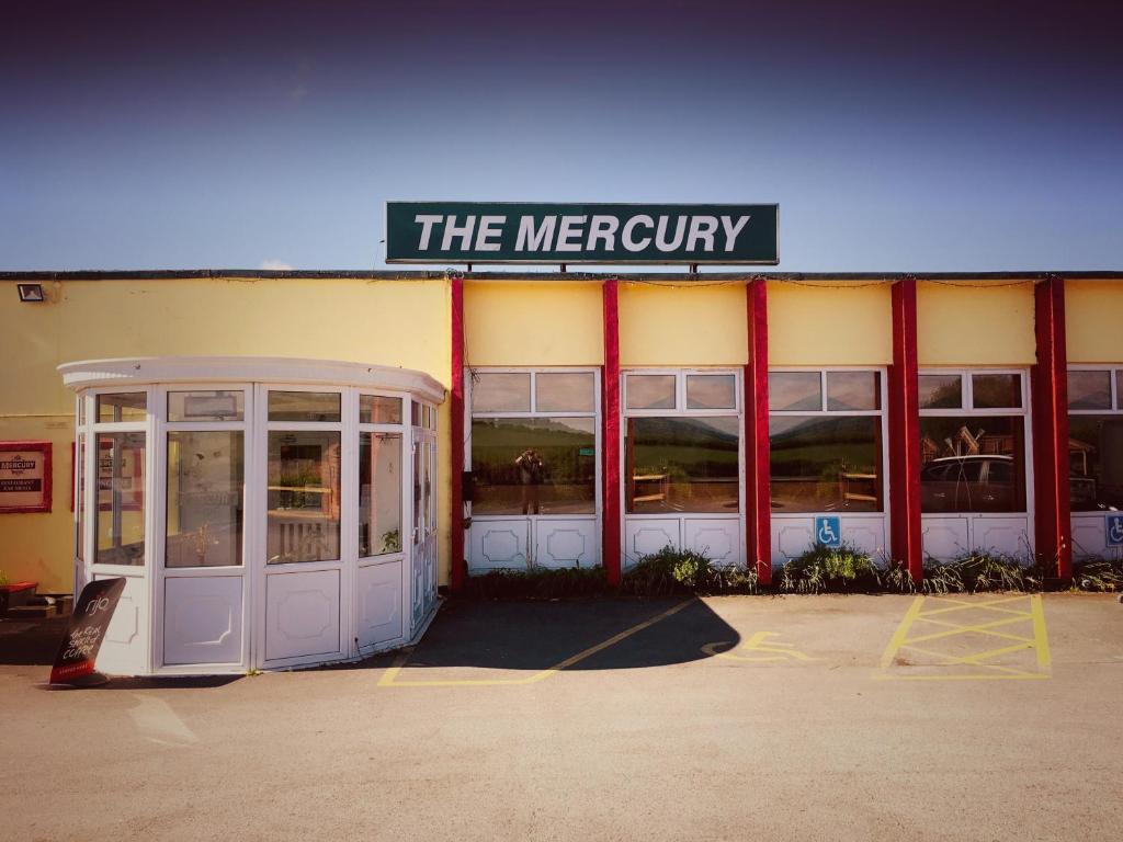 Motel The Mercury