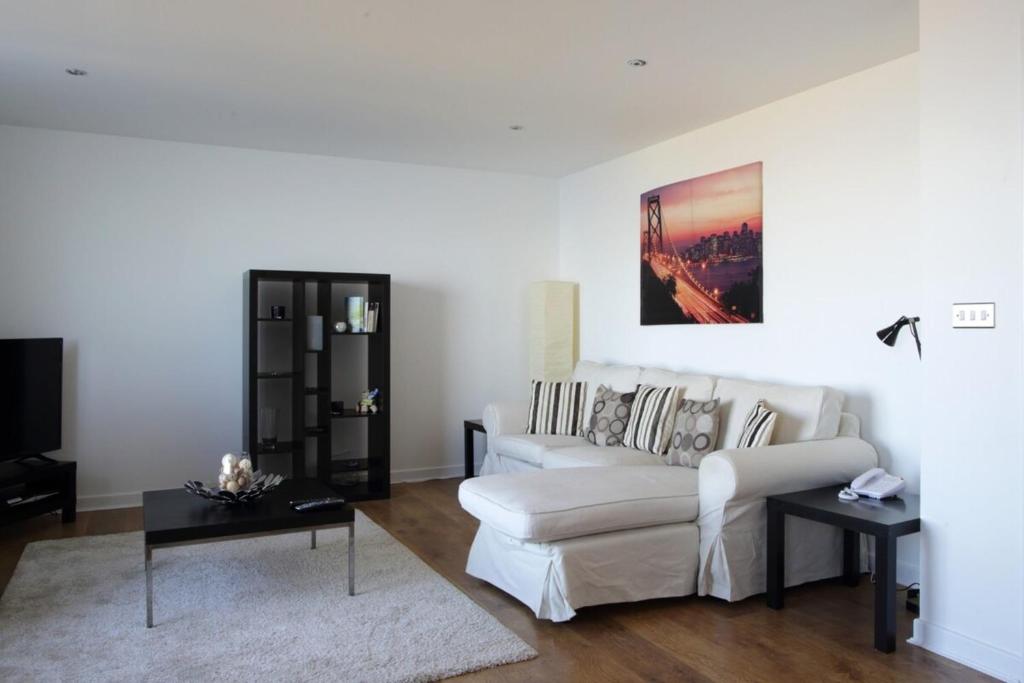 Apartamento Modern Apartment in Leith with Sea Views!