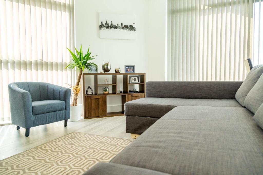 Apartamento Serviced Apartment In Liverpool City Centre - Free Parking - Balcony - by Happy Days