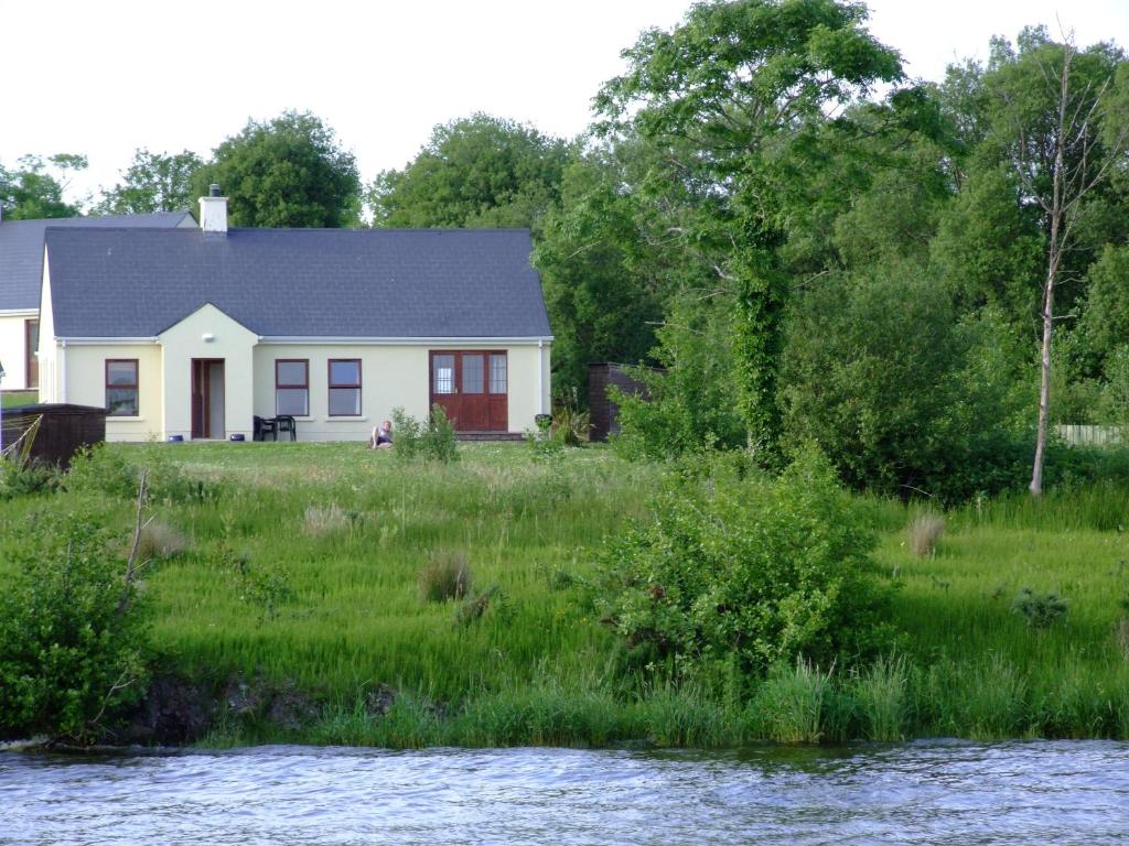 Casa o chalet Kesh Lakeside Cottage