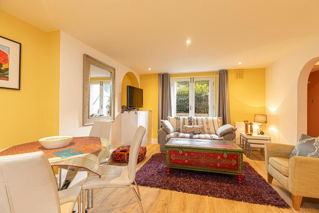 Apartamento Charming 2 bed with garden in Notting Hill