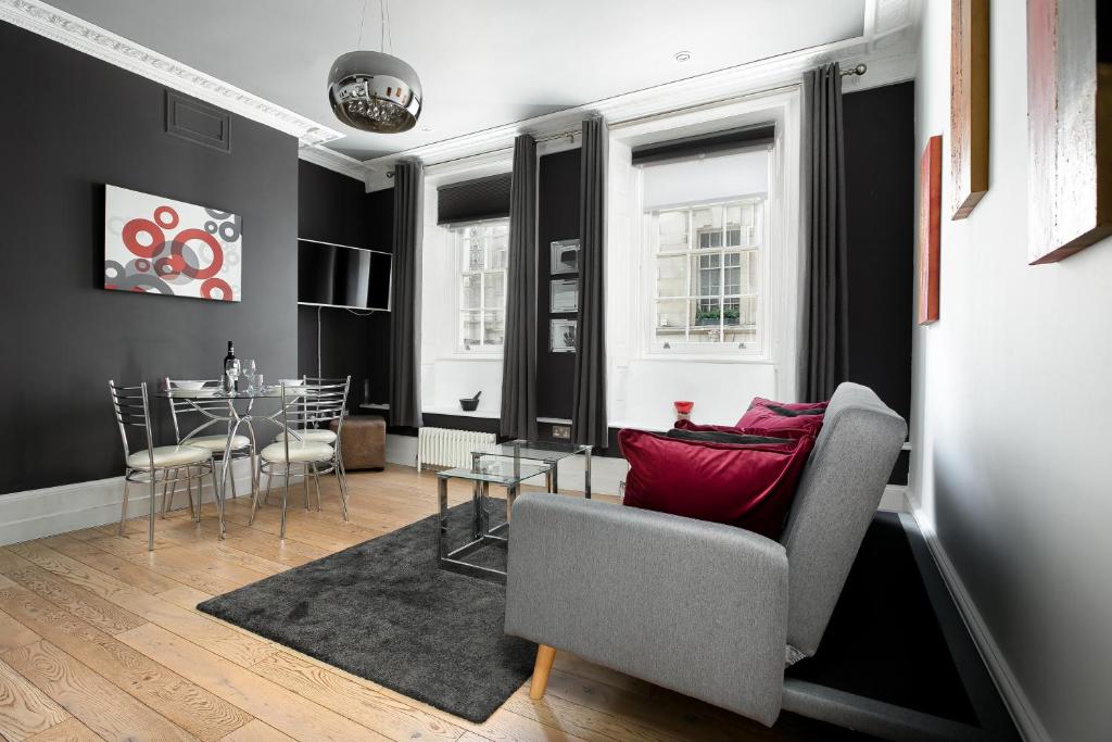 Apartamento ***Lovely One Bed Apartment in Covent Garden***