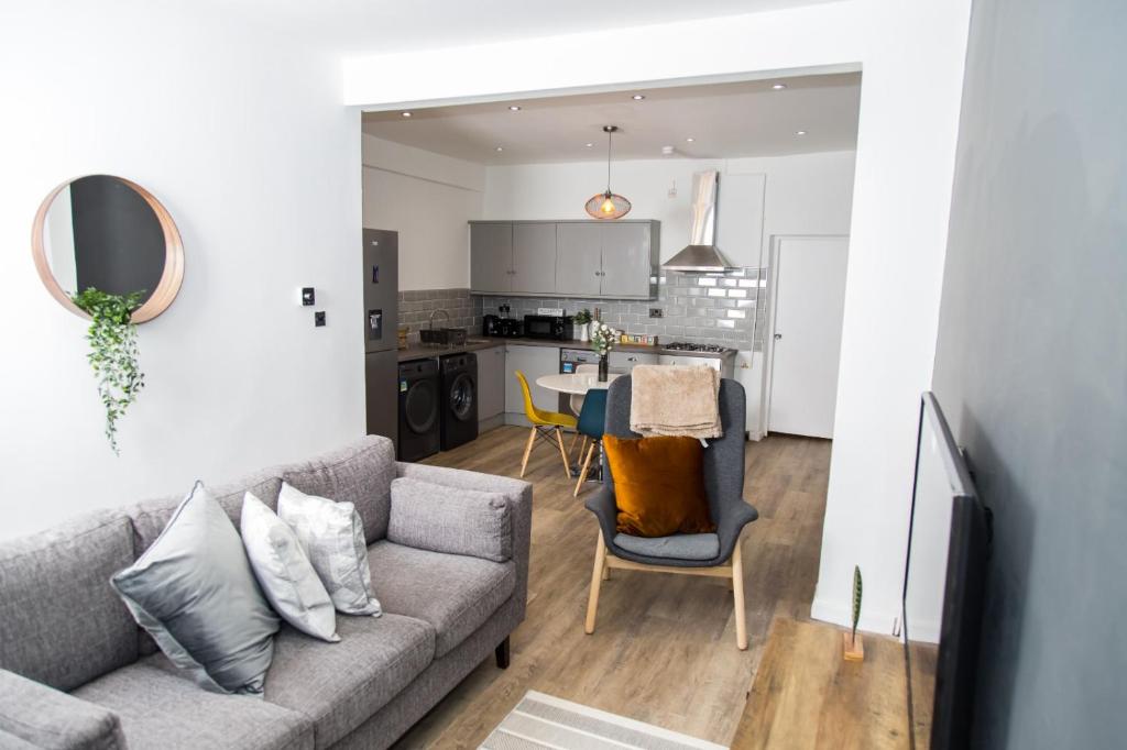 Apartamento The Kensington House - Contemporary Accommodation in Nottingham