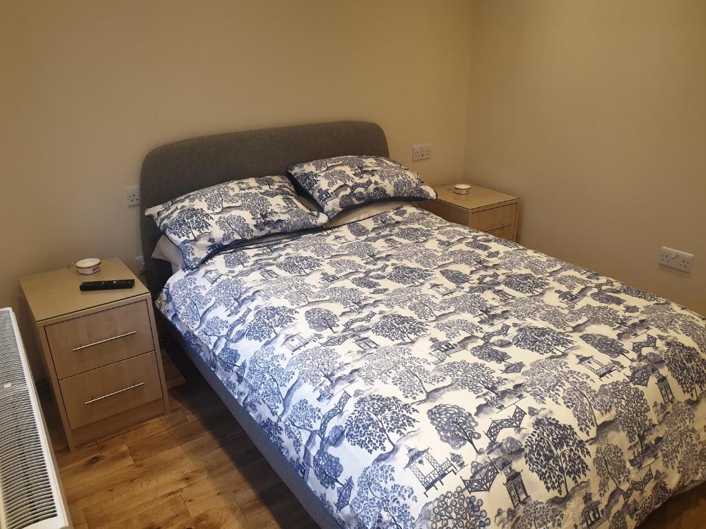 Apartamentos London Luxury Apartments 4 min walk from Ilford Station, with FREE PARKING FREE WIFI