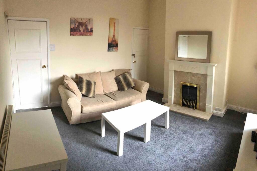 Casa o chalet Manchester Lounge 4/BR house Stockport Airport