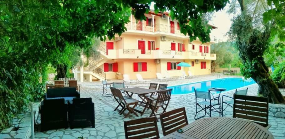 Apartamentos Calderimi Lefkada