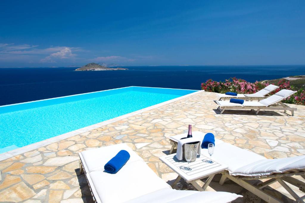 Villas Slow Luxury Patmos Villas Sophia and Tatyana with private pools