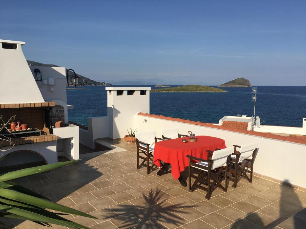 Apartamento Bay watch Apartment close to the airport at PORTO RAFTI