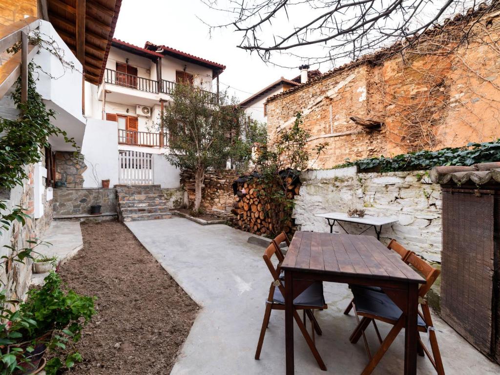 Apartamento Cosy Apartment in Agios Nikolaos with Garden