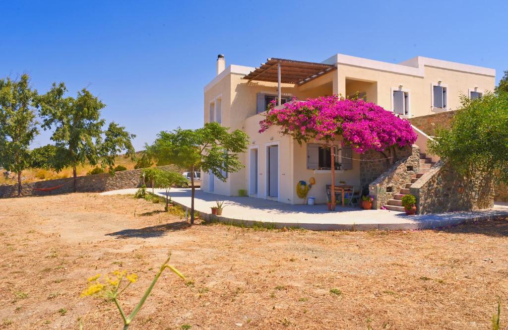 Casa o chalet House family Friendly 126sqm - Syros GREECE
