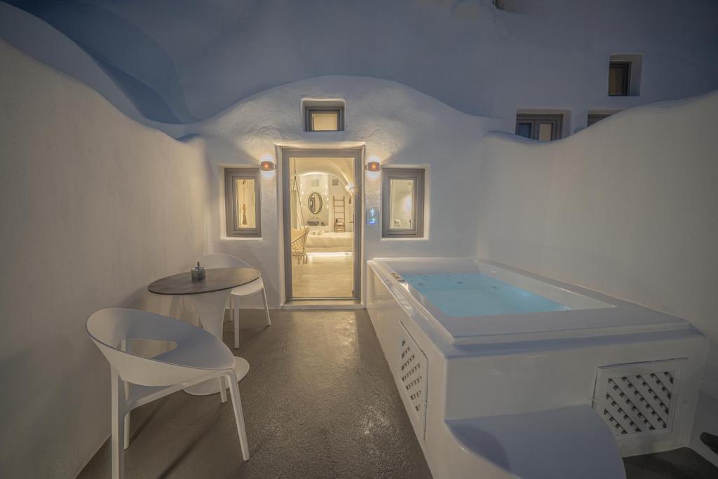 Hotel Eternity Suites Santorini
