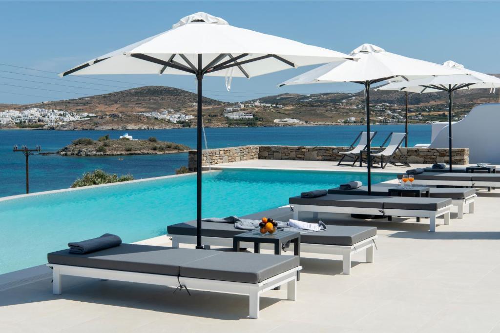 Bed & breakfast Kymo Luxury Suites Paros