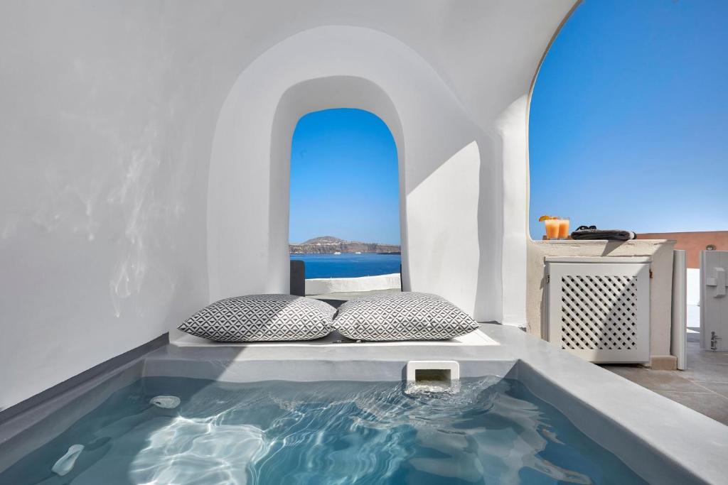 Villa Elegant Santorini House Villa Sensational Caldera View-Outdoor Hot Tub Oia