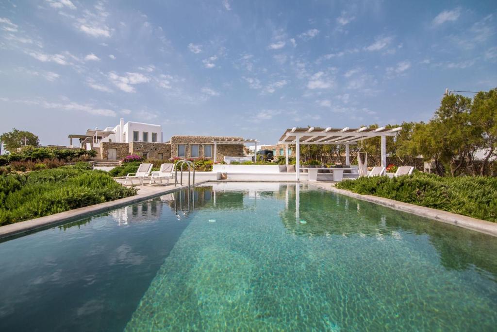 Villa Luxury Mykonos Villa Villa Zendo Private Pool 6 bedrooms Sleeps 12 Kalafatis