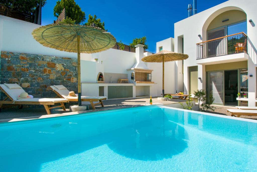 Villa Pakio Luxury Villa : Private Cretan Holidays